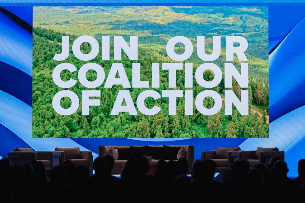 Industry Leaders Unite in Chicago for the CGF Global Summit
