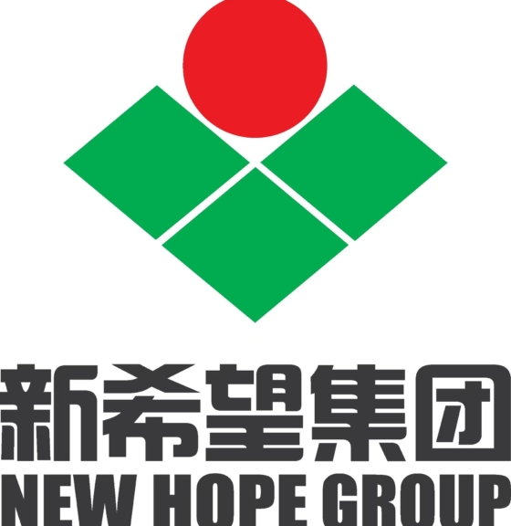Li Qin, Director of Business Development / 