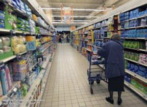 French Retailers Monoprix and Franprix Created a Basket with Basic Groceries for 3-4 Days for Elderly Customers