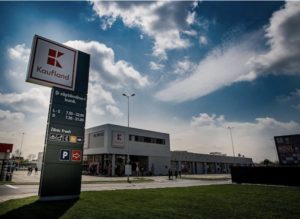 Kaufland: Biggest Retailer in Romania Offers Its Employees Bonuses Amid Covid-19 Crisis